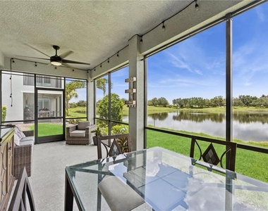 917 Tidewater Shores Loop - Photo Thumbnail 14