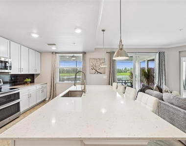 917 Tidewater Shores Loop - Photo Thumbnail 22
