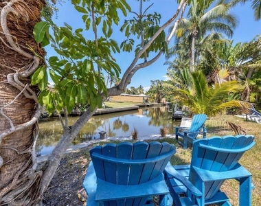 301 Avenida Madera - Photo Thumbnail 18