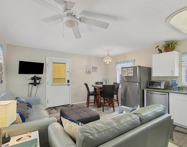 301 Avenida Madera - Photo Thumbnail 2