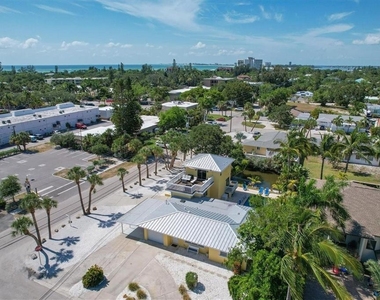 301 Avenida Madera - Photo Thumbnail 21