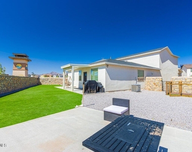 11102 Blazing Star Place - Photo Thumbnail 24