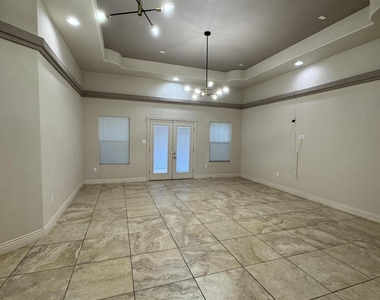 12872 Hueco Mine Drive - Photo Thumbnail 2