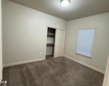 12872 Hueco Mine Drive - Photo Thumbnail 6
