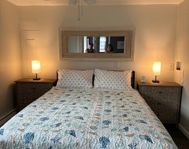216 Broadway - Photo Thumbnail 9
