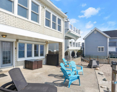 216 Broadway - Photo Thumbnail 1