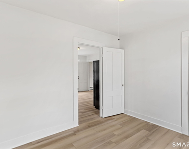 63 Reynolds Street - Photo Thumbnail 4