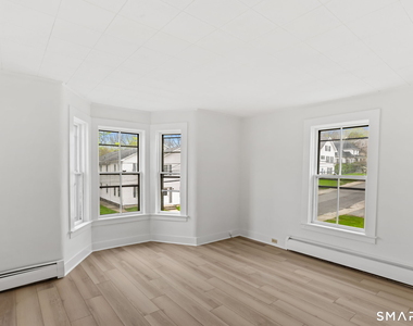 63 Reynolds Street - Photo Thumbnail 29