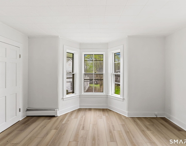 63 Reynolds Street - Photo Thumbnail 24