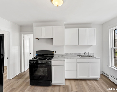 63 Reynolds Street - Photo Thumbnail 20
