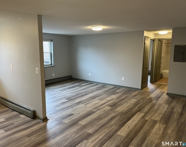 32 Cook Avenue - Photo Thumbnail 3