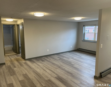 32 Cook Avenue - Photo Thumbnail 3