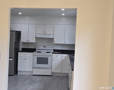 17 Loughran Avenue - Photo Thumbnail 6