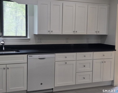 17 Loughran Avenue - Photo Thumbnail 4