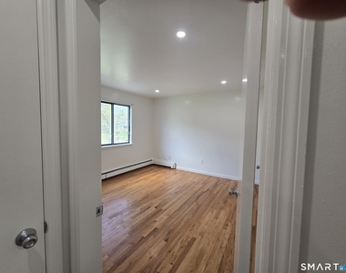 17 Loughran Avenue - Photo Thumbnail 8