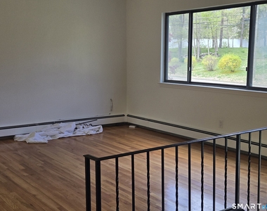 17 Loughran Avenue - Photo Thumbnail 1