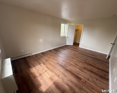 1051 Old Colony Road - Photo Thumbnail 9