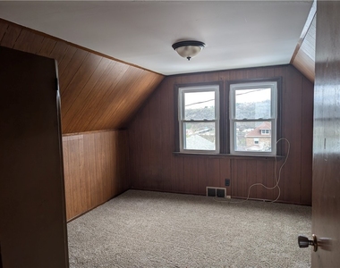 623.5 Conrad - Photo Thumbnail 6