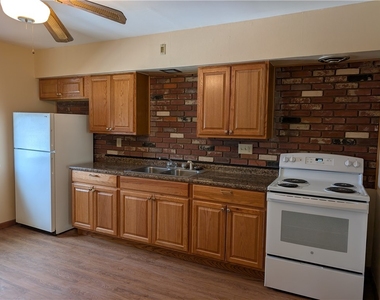 619 Conrad - Photo Thumbnail 1