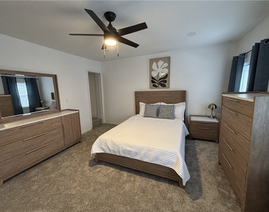 5520 Kentucky Ave - Photo Thumbnail 16