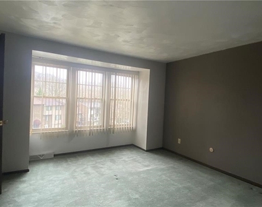 238 Timber Ln - Photo Thumbnail 17