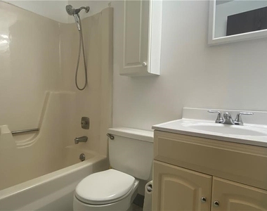 238 Timber Ln - Photo Thumbnail 15