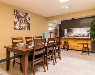 4516 Charles Ronald Avenue - Photo Thumbnail 1