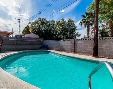 4516 Charles Ronald Avenue - Photo Thumbnail 10