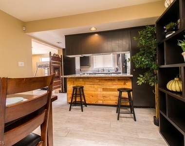 4516 Charles Ronald Avenue - Photo Thumbnail 16