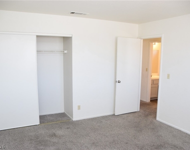 1360 Pacific Terrace Drive - Photo Thumbnail 33