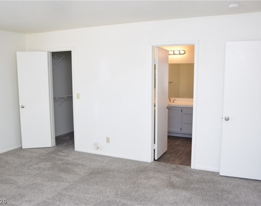 1360 Pacific Terrace Drive - Photo Thumbnail 21