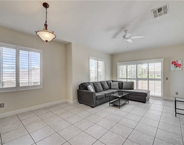 804 Peachy Canyon Cir. - Photo Thumbnail 6