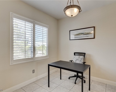 804 Peachy Canyon Cir. - Photo Thumbnail 15