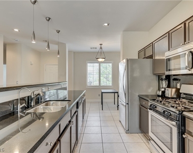 804 Peachy Canyon Cir. - Photo Thumbnail 11
