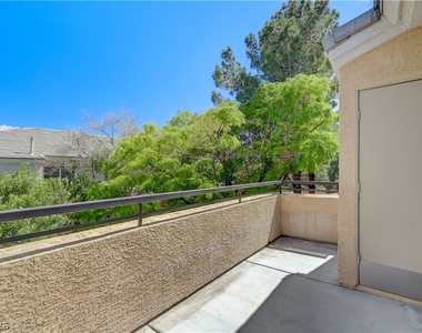 804 Peachy Canyon Cir. - Photo Thumbnail 34