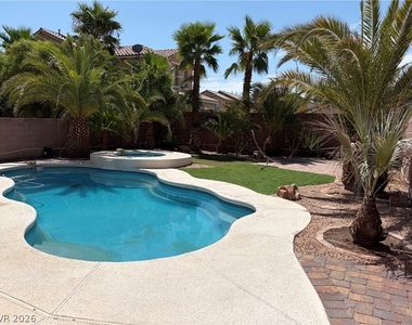 6209 White Point Court - Photo Thumbnail 13
