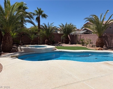 6209 White Point Court - Photo Thumbnail 13