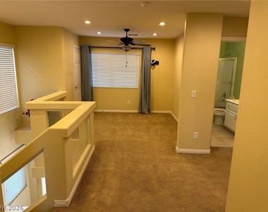 6209 White Point Court - Photo Thumbnail 5