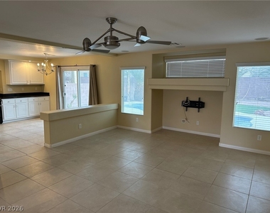 6209 White Point Court - Photo Thumbnail 2