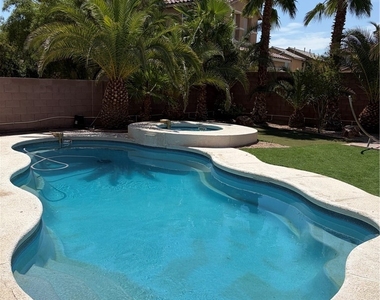 6209 White Point Court - Photo Thumbnail 16