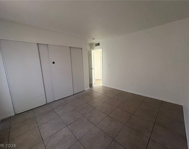 2781 Eldora Circle - Photo Thumbnail 9