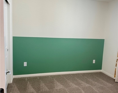 2626 Blue Dawn Falls Avenue - Photo Thumbnail 39