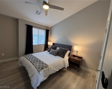 2784 Fountain Ridge Lane - Photo Thumbnail 23