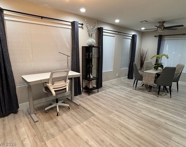 2784 Fountain Ridge Lane - Photo Thumbnail 7