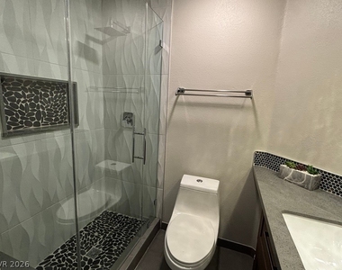 2784 Fountain Ridge Lane - Photo Thumbnail 27