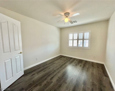 5014 Tunnel Falls Drive - Photo Thumbnail 19