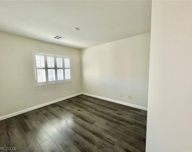 5014 Tunnel Falls Drive - Photo Thumbnail 22