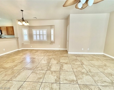 5014 Tunnel Falls Drive - Photo Thumbnail 8