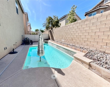 5014 Tunnel Falls Drive - Photo Thumbnail 16