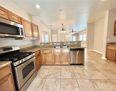 5014 Tunnel Falls Drive - Photo Thumbnail 13